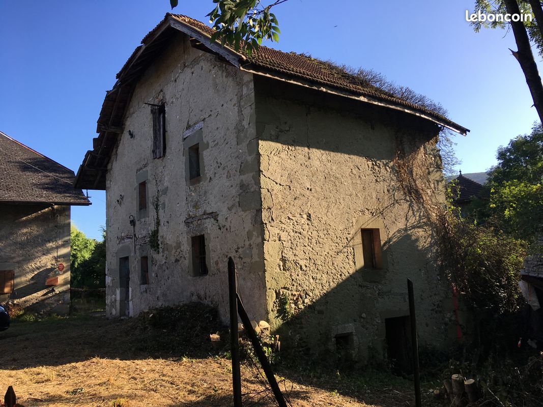 Maison 6 pièces 140 m² · à Vallières-sur-Fier · 140 m² · 89 000 €