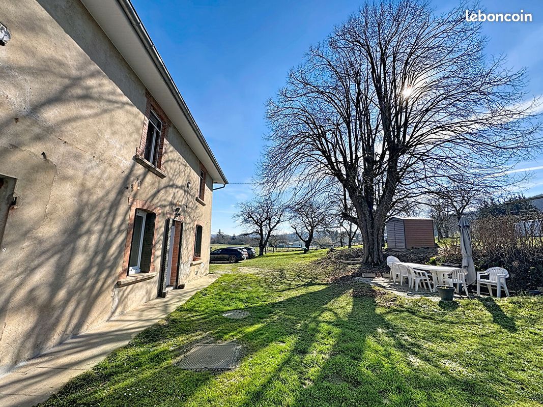 Maison 5 pièces 185 m² · à Beaurepaire · 185 m² · 249 900 €