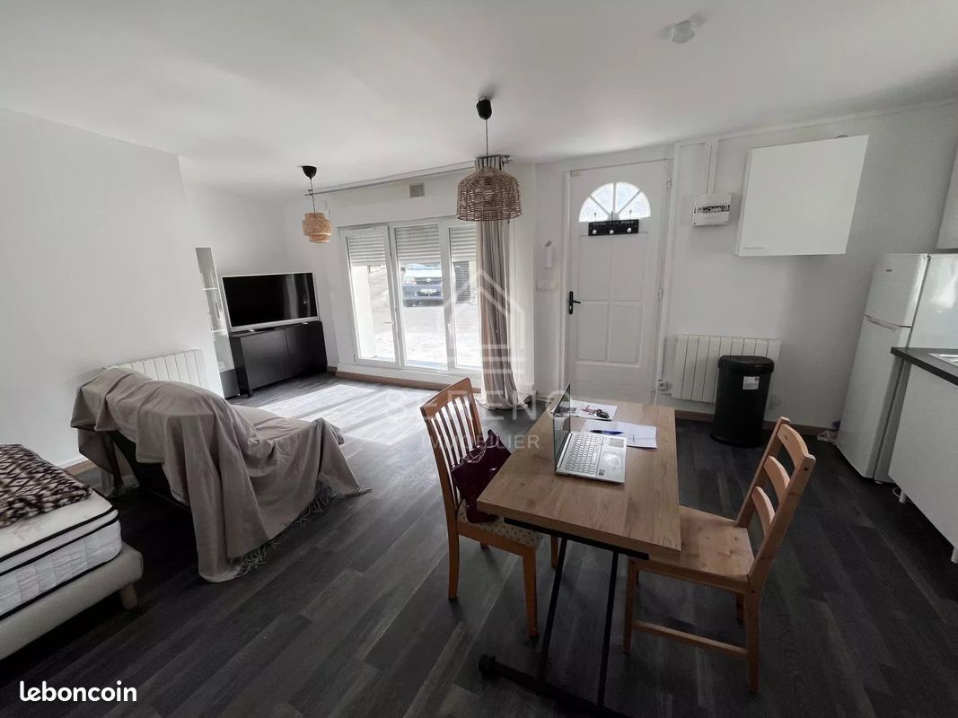 Appartement 1 pièce 31 m² · à Champs-sur-Marne · 31 m² · 800 €/mois