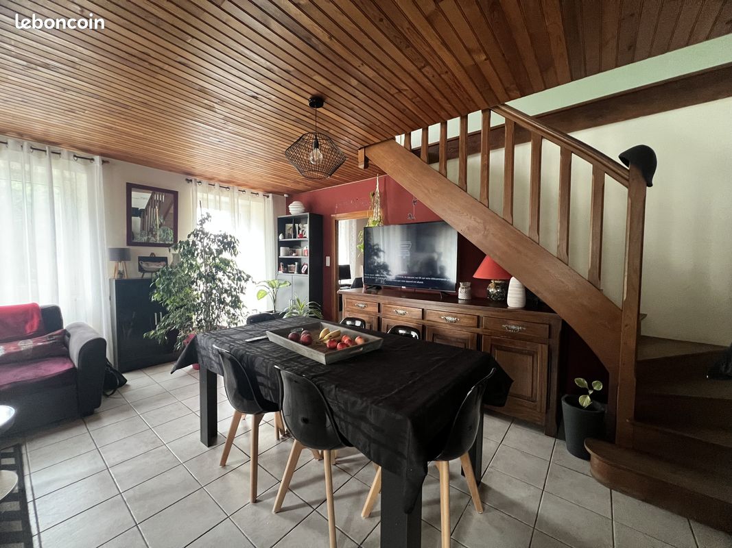 Maison 4 pièces 92 m² · à Derval · 92 m² · 670 €/mois