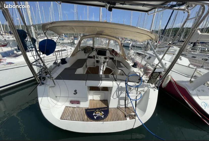 Beneteau Oceanis 37 — Vedi foto 1