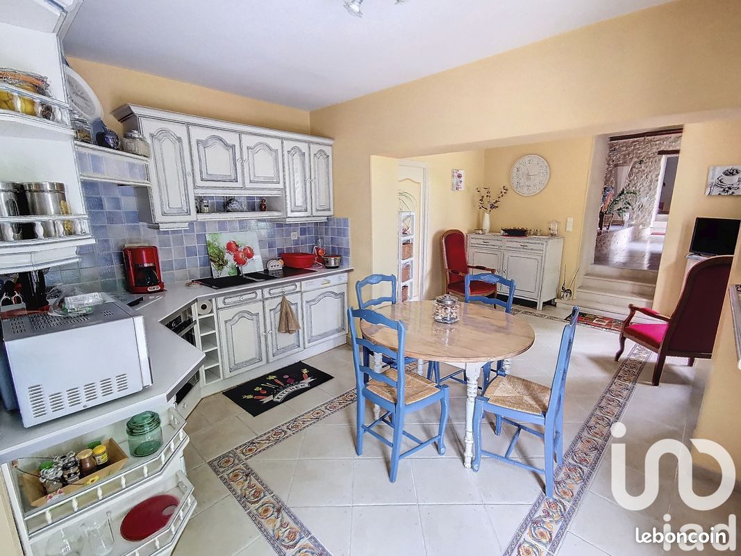 Longère 7 pièces 180 m² - Marthon 16380 (image principale 3)