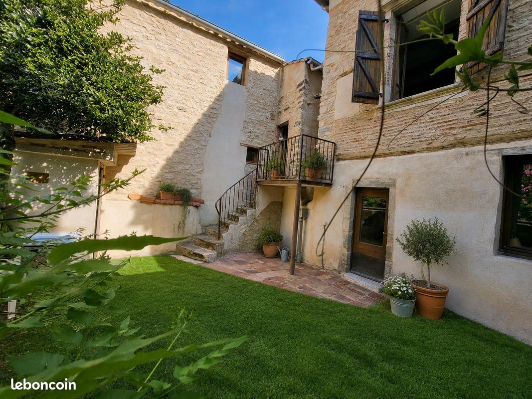 Maison 3 pièces 170 m² · à Saint-Antonin-Noble-Val · 170 m² · 192 000 €