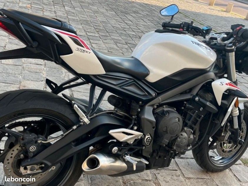 Triumph Street Triple 660 cm3 (image 3)