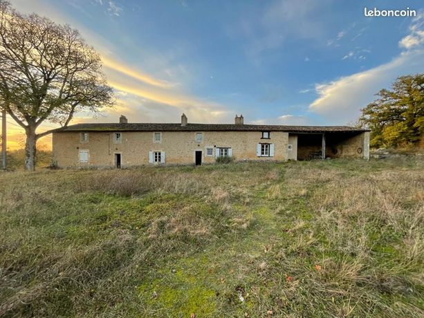 Longère 13 pièces 380 m²