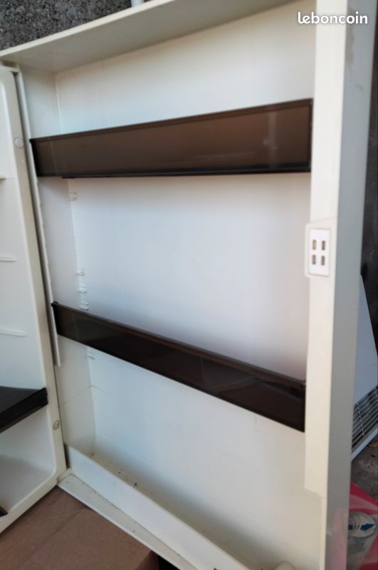 Armoire pharmacie (image 4)