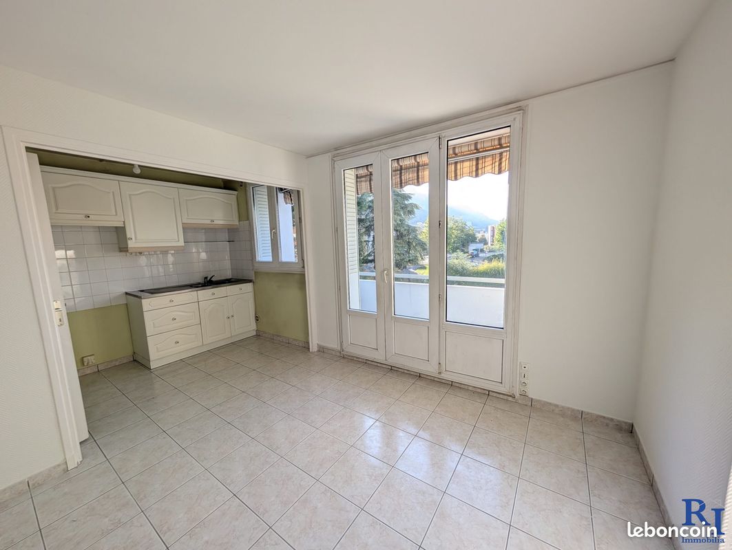Appartement 2 pièces 38 m² · à Saint-Martin-le-Vinoux · 38 m² · 706 €/mois