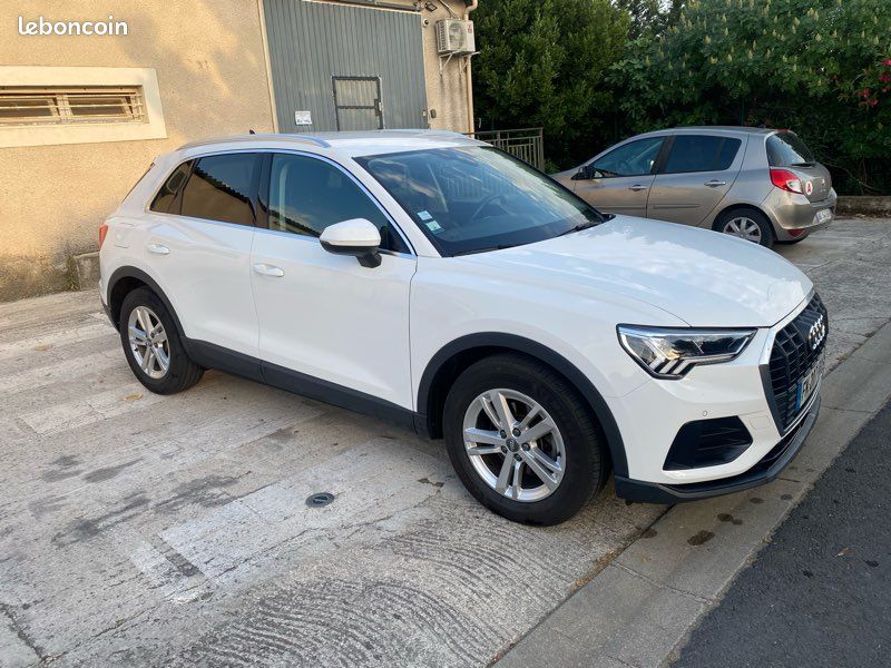 Audi Q3 TDI 150cv business Line s tronic 7 (image 2)