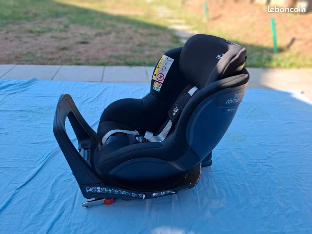 Britax Römer DUALFIX i-SIZE – Siège auto pivotant 360° – ISOFIX – Très bon état (image 1)