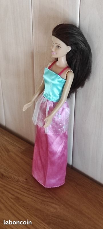 Poupée Barbie (image 4)