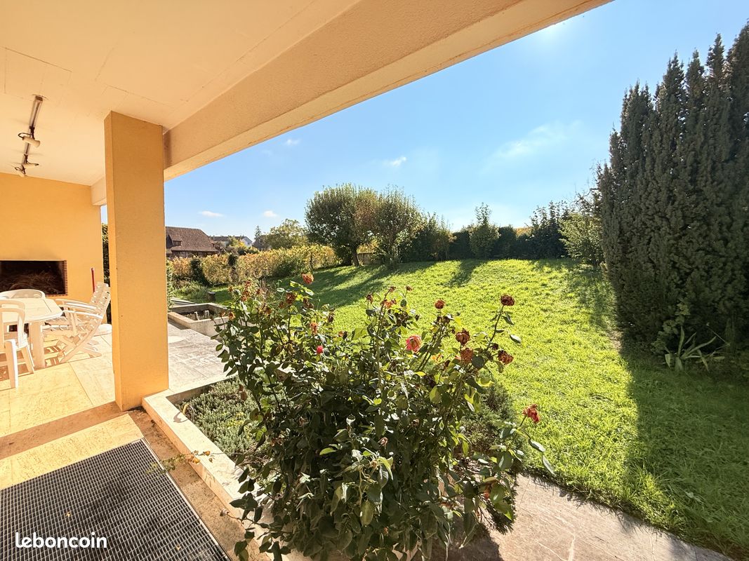Maison 12 pièces 325 m² · à Ribeauvillé · 325 m² · 649 950 €
