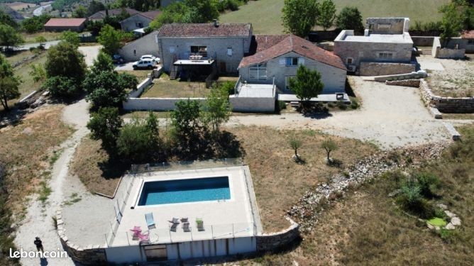 Maison 9 pièces 410 m² · à Cahors · 410 m² · 929 250 €