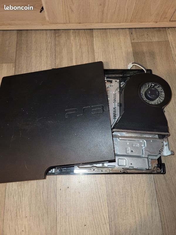 Lot de pièces ps3 slim (image 1)