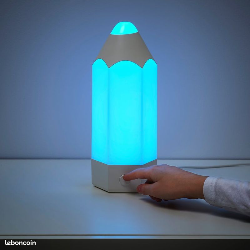 Lampe « crayon » à LED, multicolore, Ikéa à vendre (image 2)