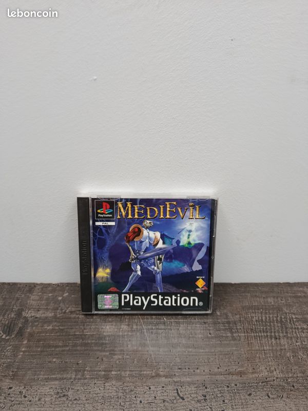 MediEvil Sur Sony PlayStation 1 - Complet (CIB) PAL - Très Bon état