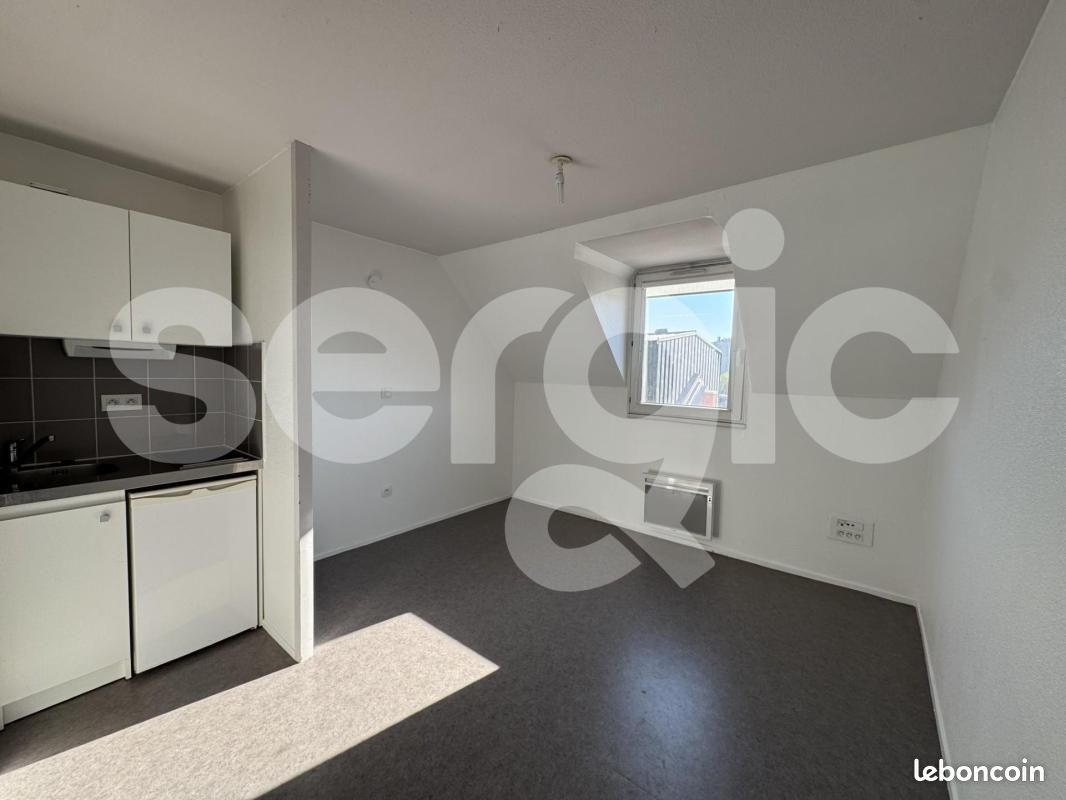 Appartement 1 pièce 18 m² · à Lille · 18 m² · 333 €/mois