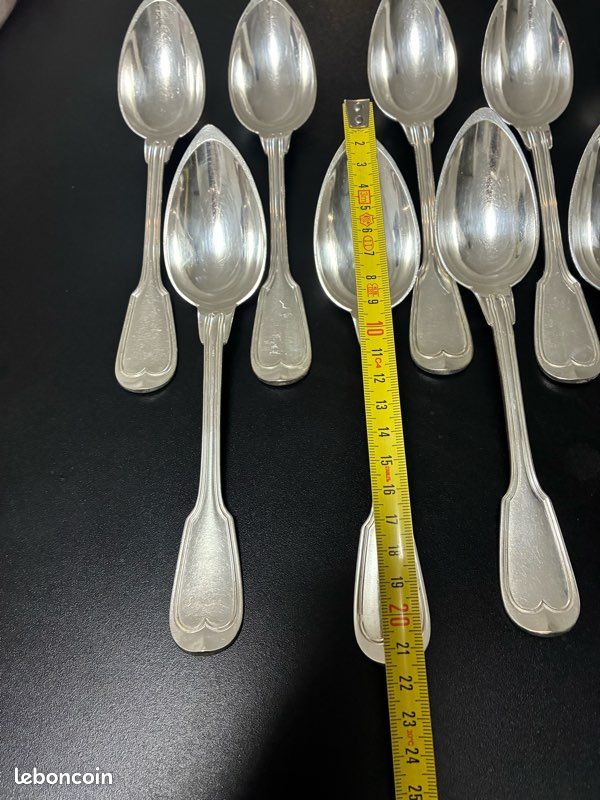 Lot De 11 Cuillères à Soupe CHRISTOFLE Modèle Filet – Métal Argenté