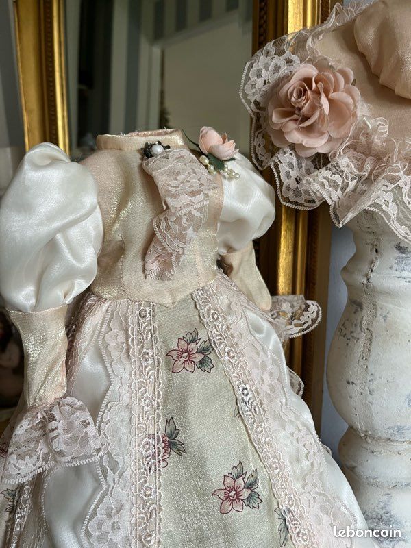 Robe Ancienne En Organdi Avec Sac Nacre – Pour Poupée Emile Jumeau Ou Poupée De Collection