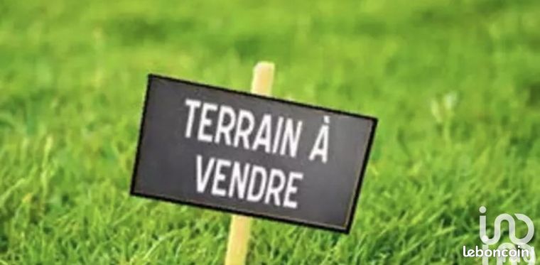 Terrain 650 m² CHALLANS