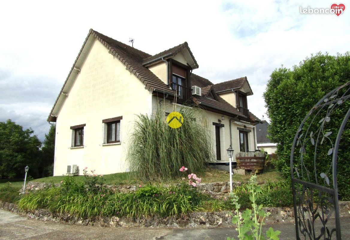 Maison 6 pièces 173 m² · à Montrichard Val de Cher · 173 m² · 254 800 €