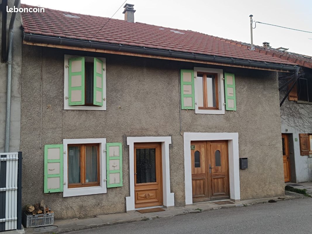 Maison 5 pièces 95 m² · à Bons-en-Chablais · 95 m² · 230 000 €
