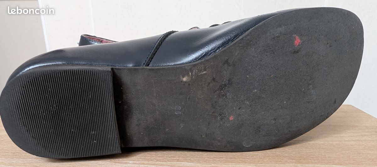 Chaussures Jacadi Charles IX en cuir pour fille, couleur bleu