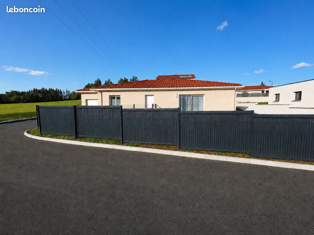 Maison 5 pièces 100 m² · à Saint-Galmier · 100 m² · 319 000 €