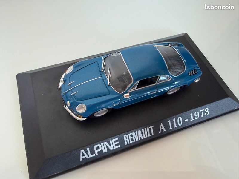 Cadre Photo Voiture Alpine A110 Échelle 1/43 Bois Multicolore