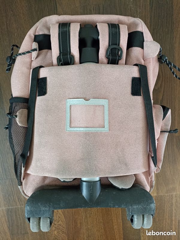 Joli cartable a roulette + trousse + pochette assorties (image 3)