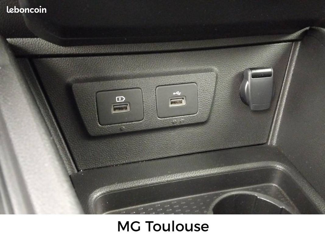DACIA Duster TCe 150 4x2 EDC Journey (image 19)