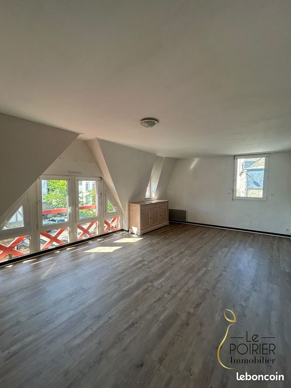 Appartement 2 pièces 51 m² · à Lamballe-Armor · 51 m² · 604 €