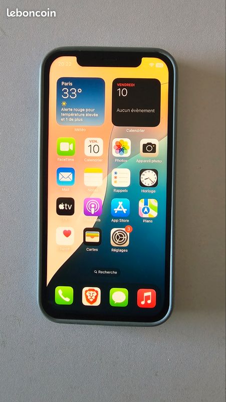 Iphone 12 (image 3)