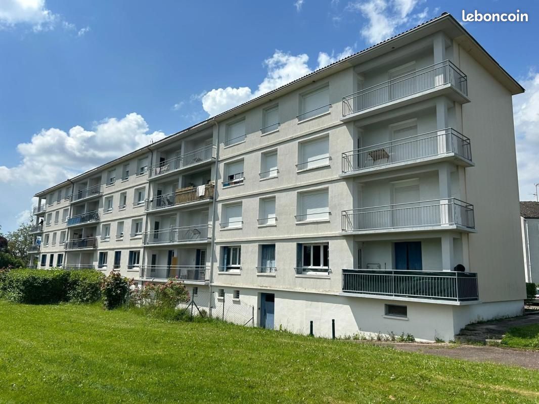 Appartement 3 pièces 61 m² · à Bléneau · 61 m² · 474 €/mois