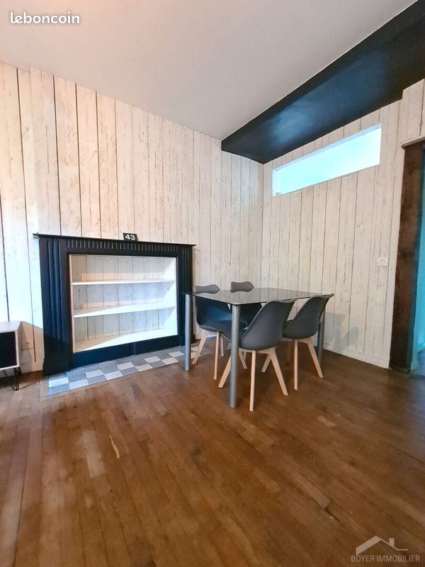 Appartement 2 pièces 47 m² · à Vitré · 47 m² · 555 €/mois