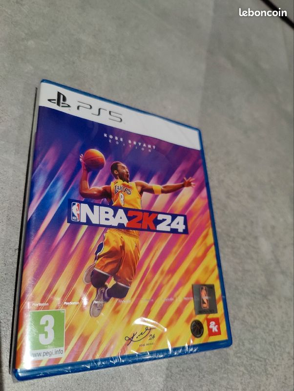 Jeu PS5 NBA 2K24 neuf scellé (vente cause doublon) (image 2)