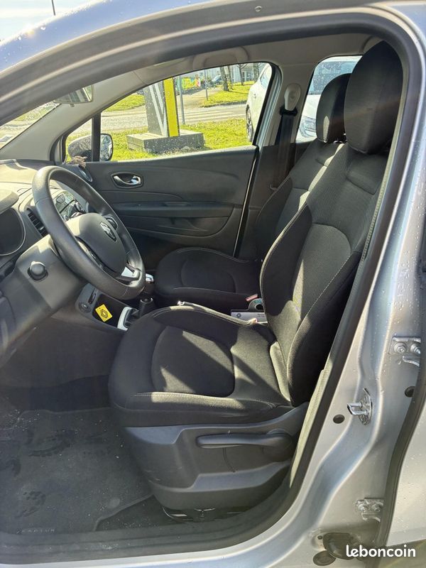 Renault Captur Life TCe 90 18 (image 19)