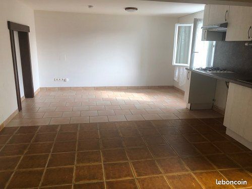 Appartement 2 pièces 40 m² - Ayherre 64240 (image principale 4)