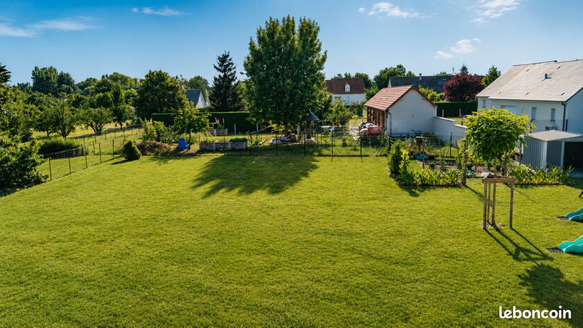 Terrain constructible · à Mazières-de-Touraine · 45 000 €