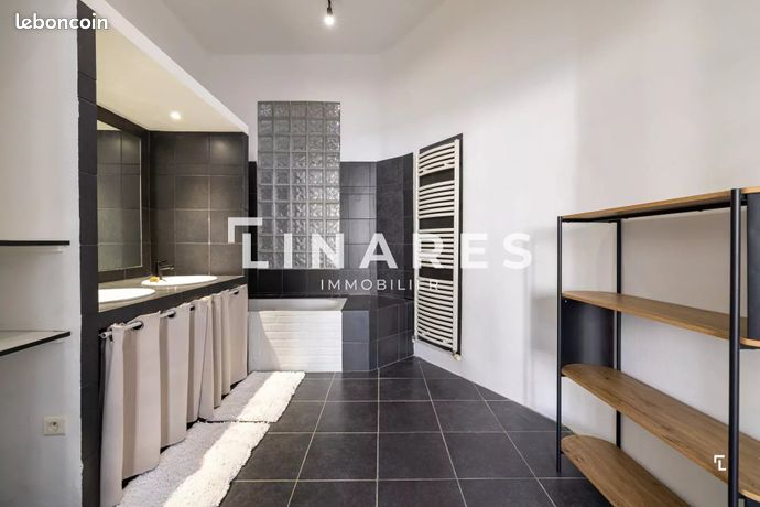Appartement 4 pièces 108 m² — 13