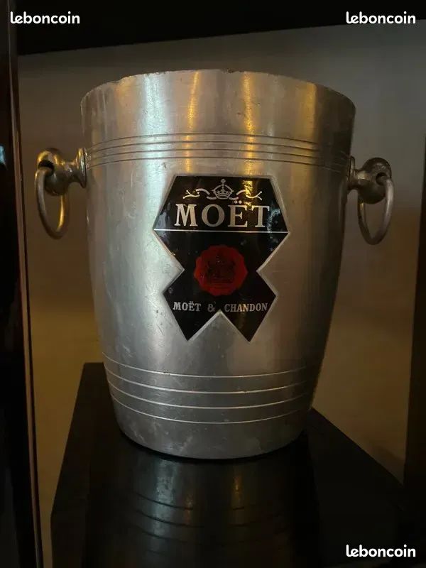 Moët & Chandon - Seau à Champagne - Object of service | Plus de Bulles