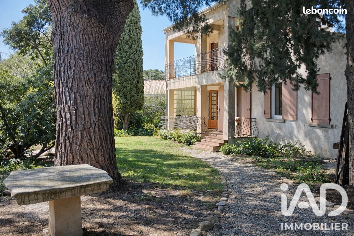 Maison 7 pièces 140 m² · à Saint-Chamas · 140 m² · 365 000 €
