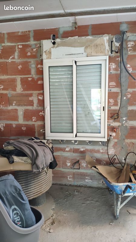 Volets roulants pour fenêtre 1350 x 1000, toujours disponible (image 2)