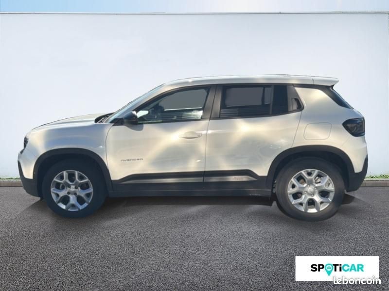 Jeep Avenger 1.2 Turbo T3 100ch Summit (image 9)