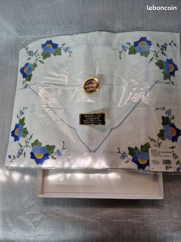 Nappe service à Thé pour 6 Personnes (image 1)