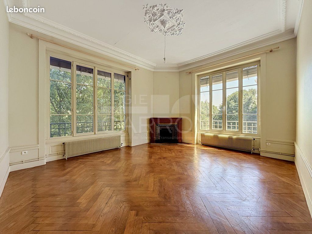 Appartement 3 pièces 86 m² · à Lyon · 86 m² · 1 380 €