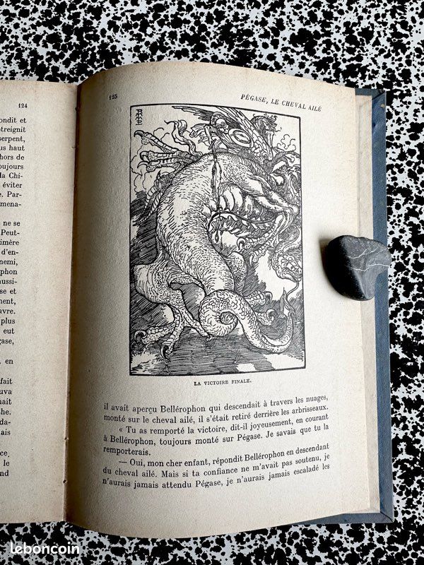 Livre : la conquête de la toison d’or, conte de la Grèce antique et Au pays des Merveilles, les livres bleus de Larousse (image 5)