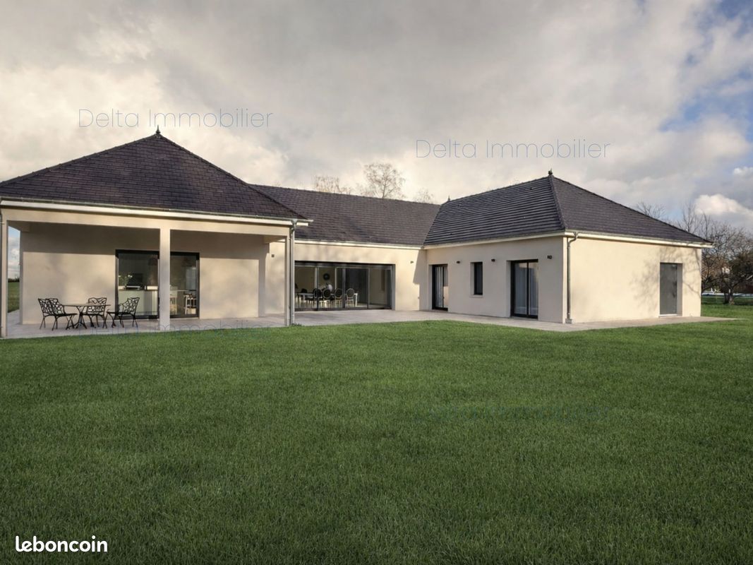 Maison 8 pièces 233 m² · à Méreau · 233 m² · 425 000 €