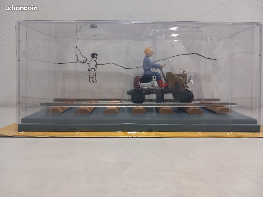 Les véhicules de Tintin au 1/24, La Draisine de Tintin au pays des Soviets: Figurines BD par Hergé chez Tintinimaginatio