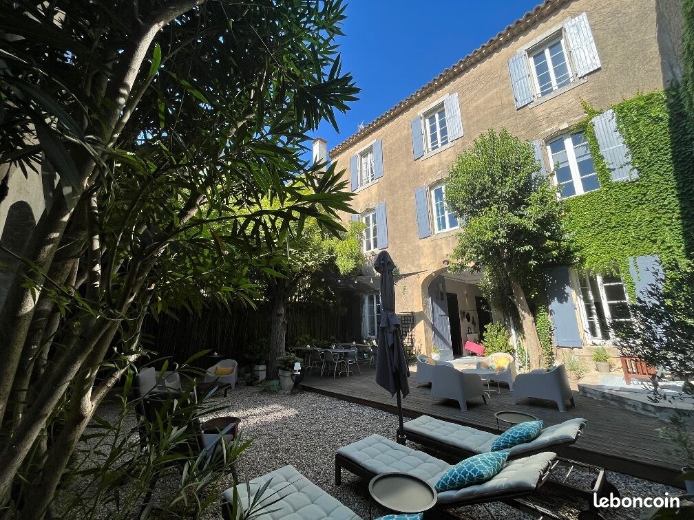 Maison 14 pièces 350 m² (image 2)