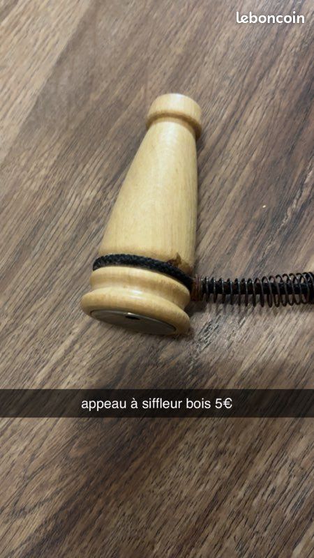 Lot De 5 Appeaux De Chasse Anciens - Sifflets Oiseaux Vintage Bois Et Métal - Collection France